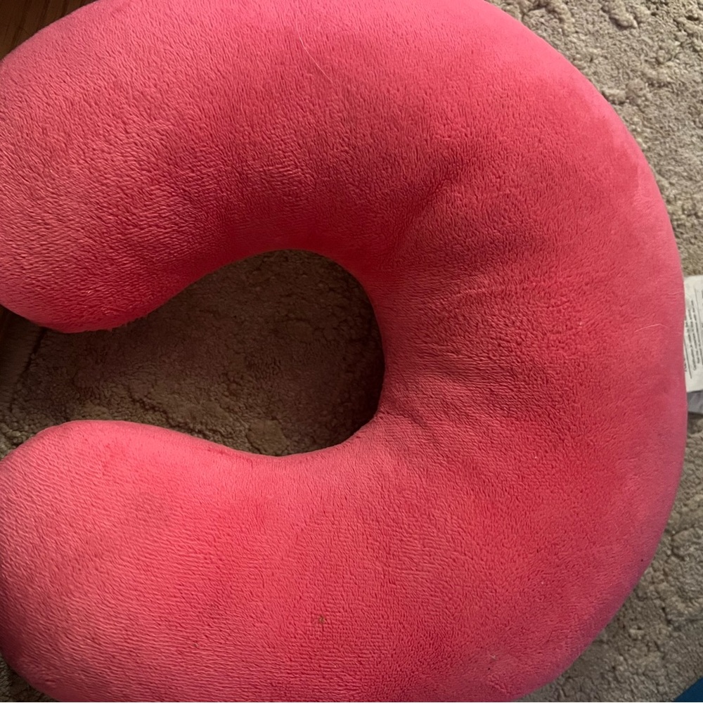 Girls neck pillow for travel